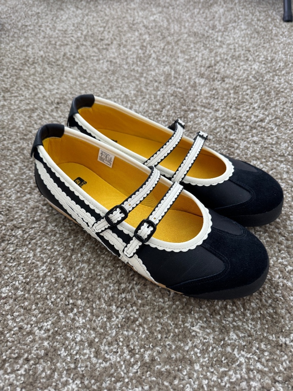 Onitsuka Tiger - Mexico 66 Tgr Ballet Flat - Black/Cream - 26.5/10